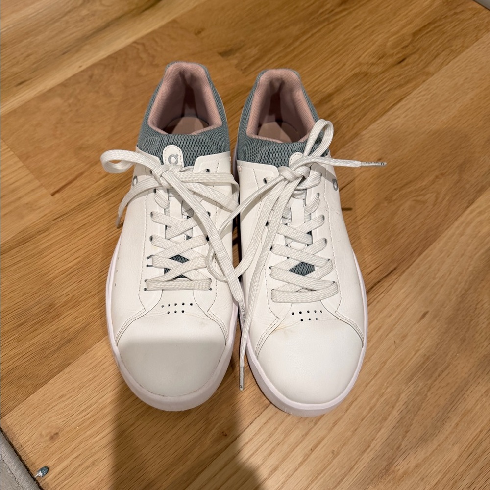 On Running White Sneakers with Gray and Pink Accents
